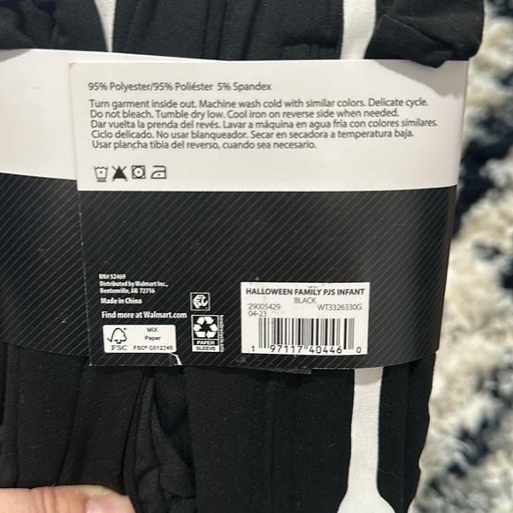 *NEW* Skeleton Sleeper - Picture 2 of 2